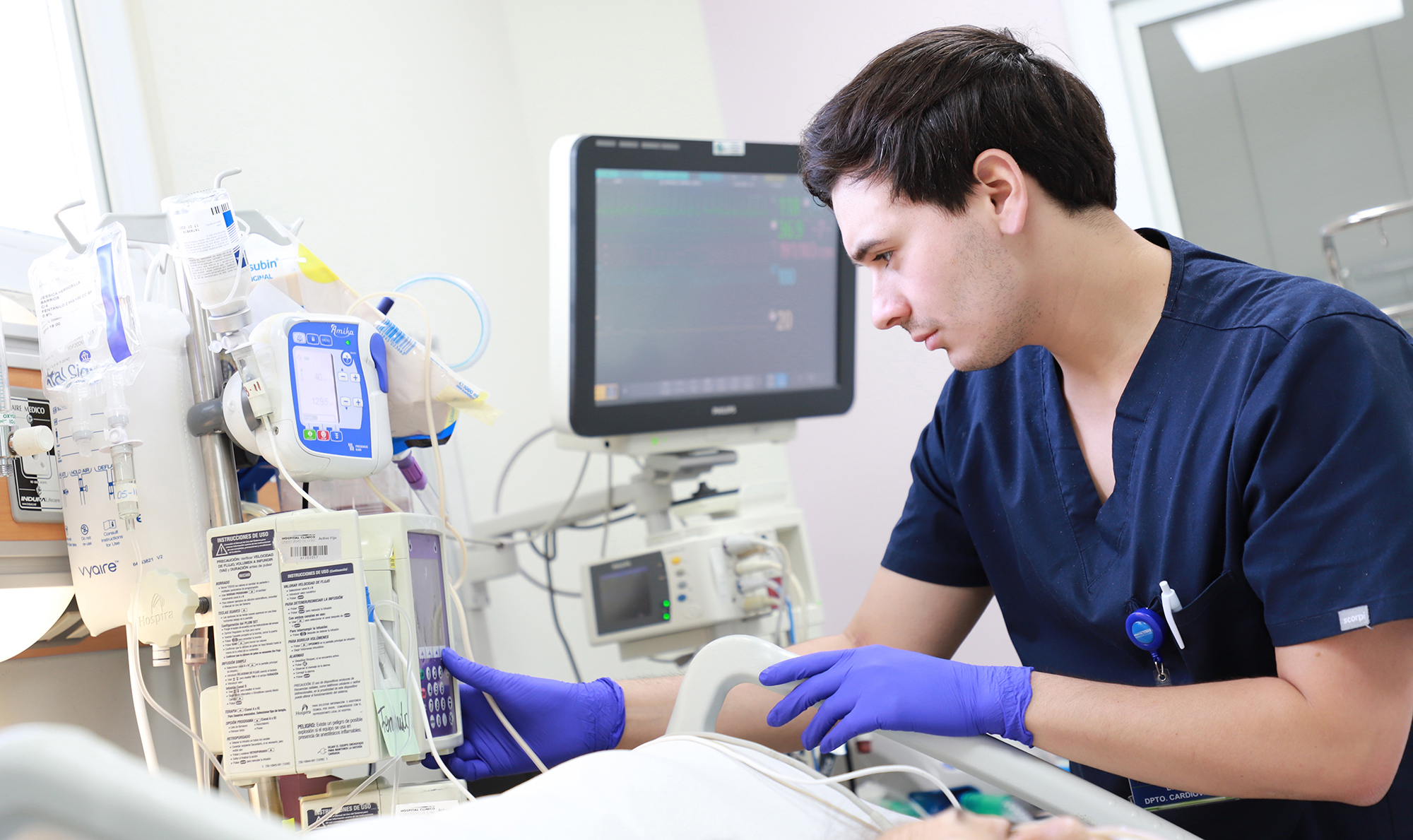 Ley HCUCH - N° 21.621 - Hospital Clínico Universidad de Chile